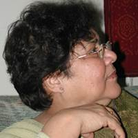 عذرا عباس