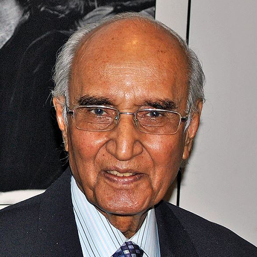 مشتاق احمد یوسفی